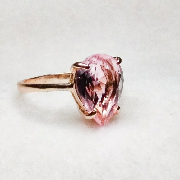 🎀14k Rose Gold Pink Sapphire Ring - Picture 3 of 4